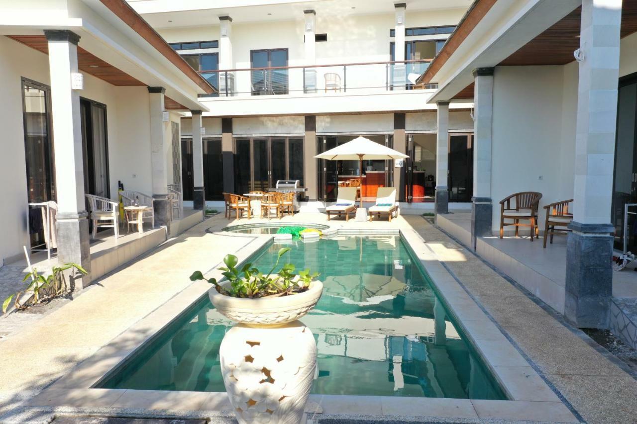 Villa Viking Jimbaran Esterno foto